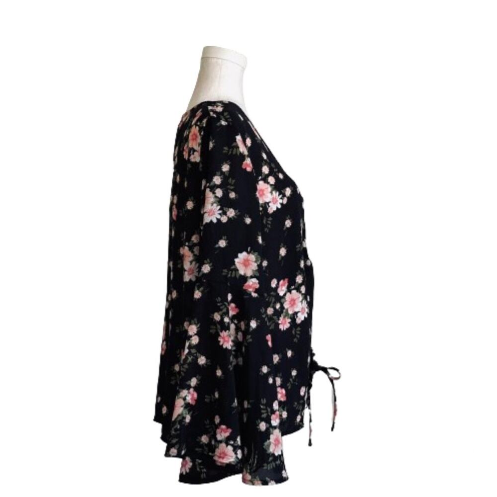Planet Gold Top Blouse Black Pink Floral V-Neck Bell Sleeve Top Size 1X NEW - Picture 5 of 12